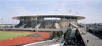 Le Stade de France, inauguré le 28 janvier 1998 a une capacité de 80 000 places.